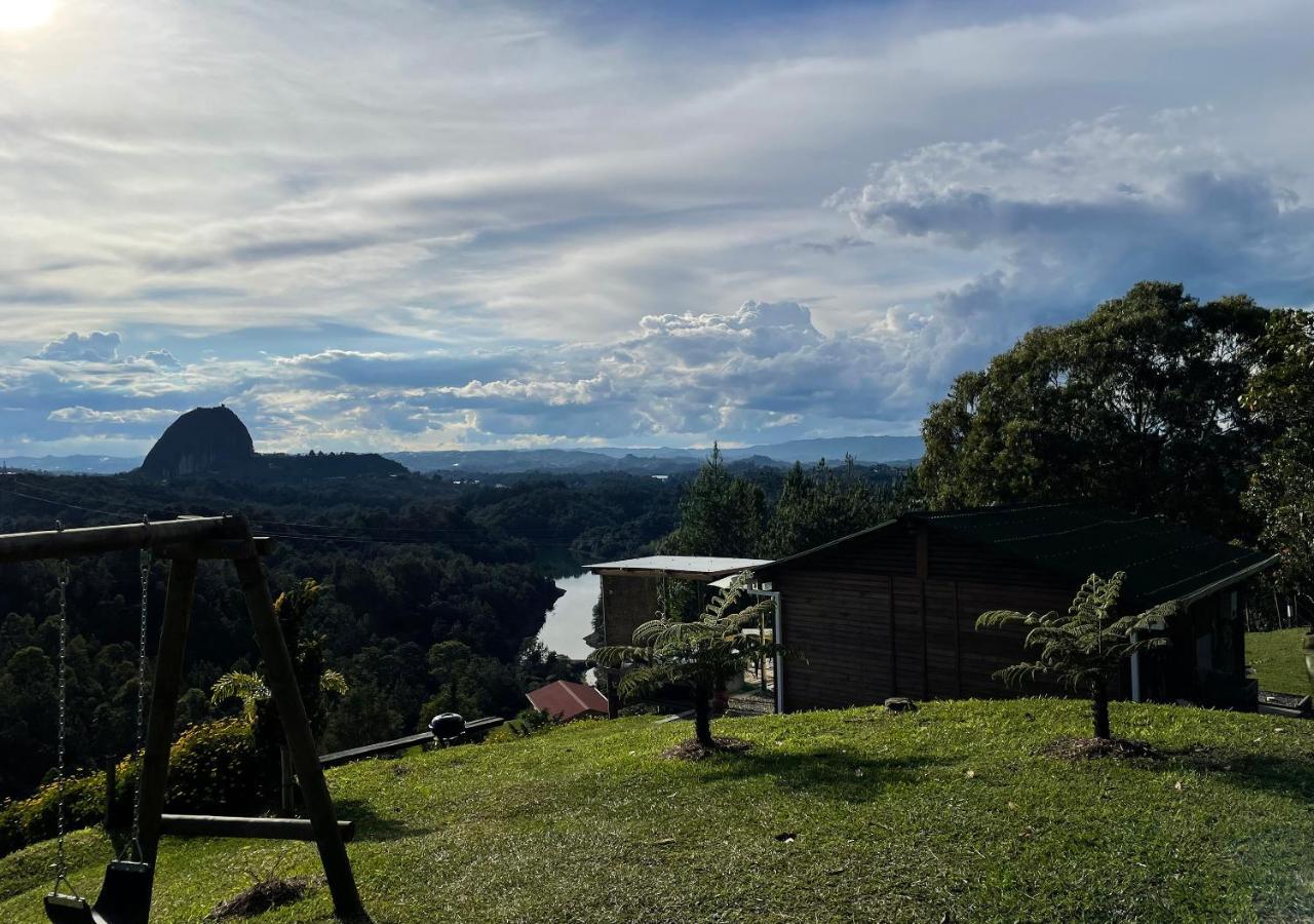 Hotel Nativos Real Guatapé Exteriör bild